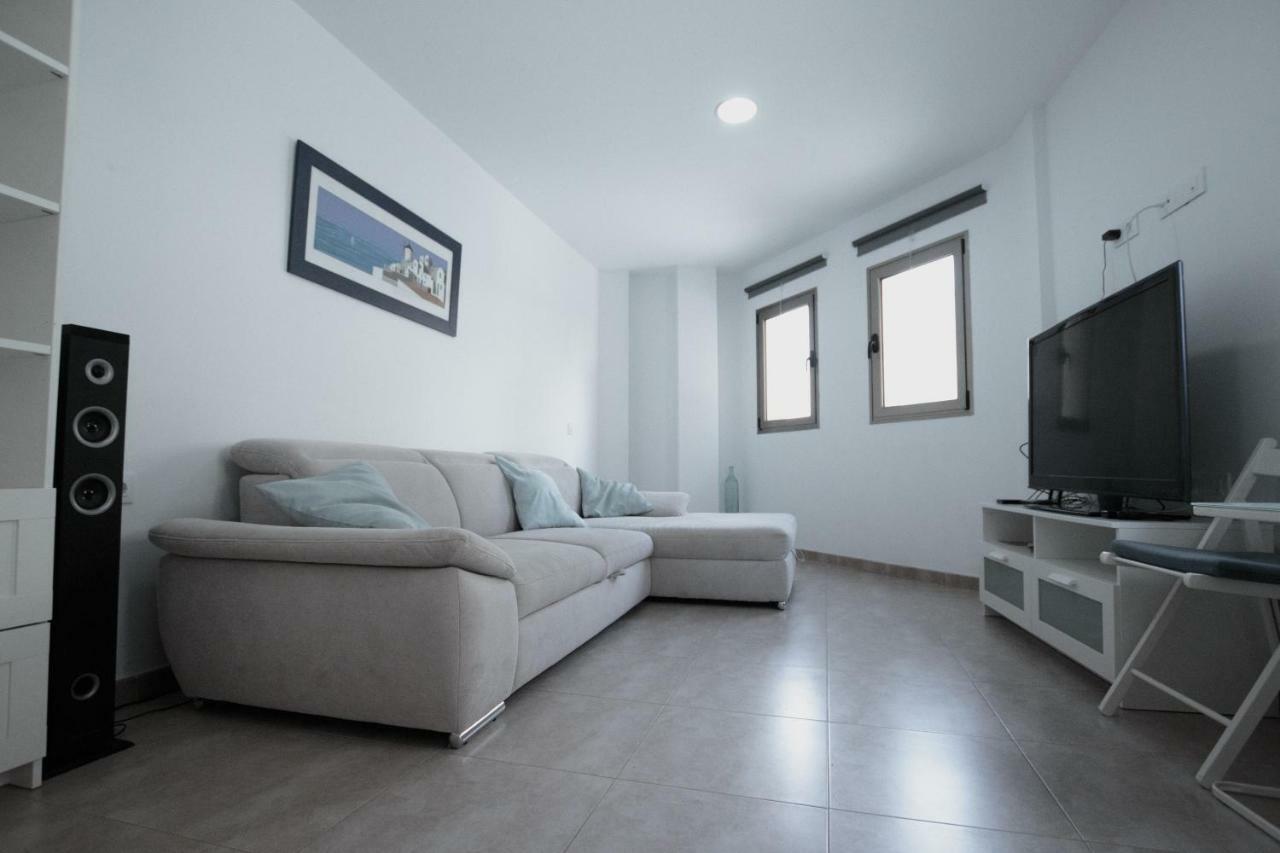 Edificio Arinaga Golden Apartment ภายนอก รูปภาพ