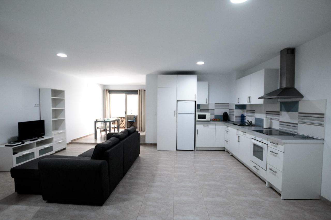 Edificio Arinaga Golden Apartment ภายนอก รูปภาพ