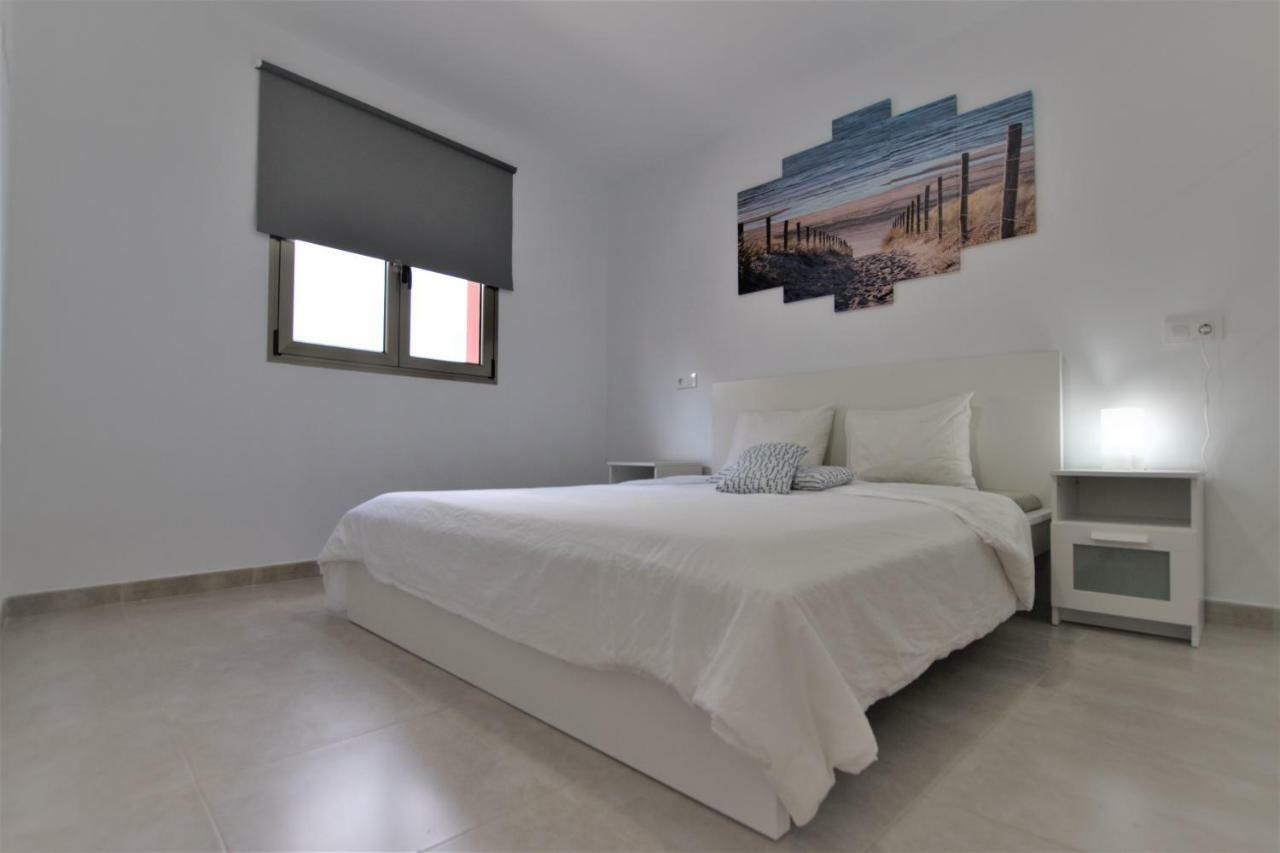 Edificio Arinaga Golden Apartment ภายนอก รูปภาพ